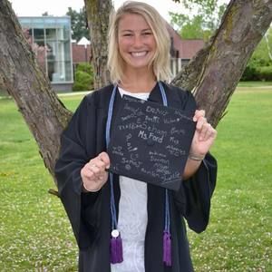 Meet your Posher, Amy